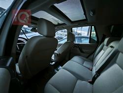 لاند روفر LR2